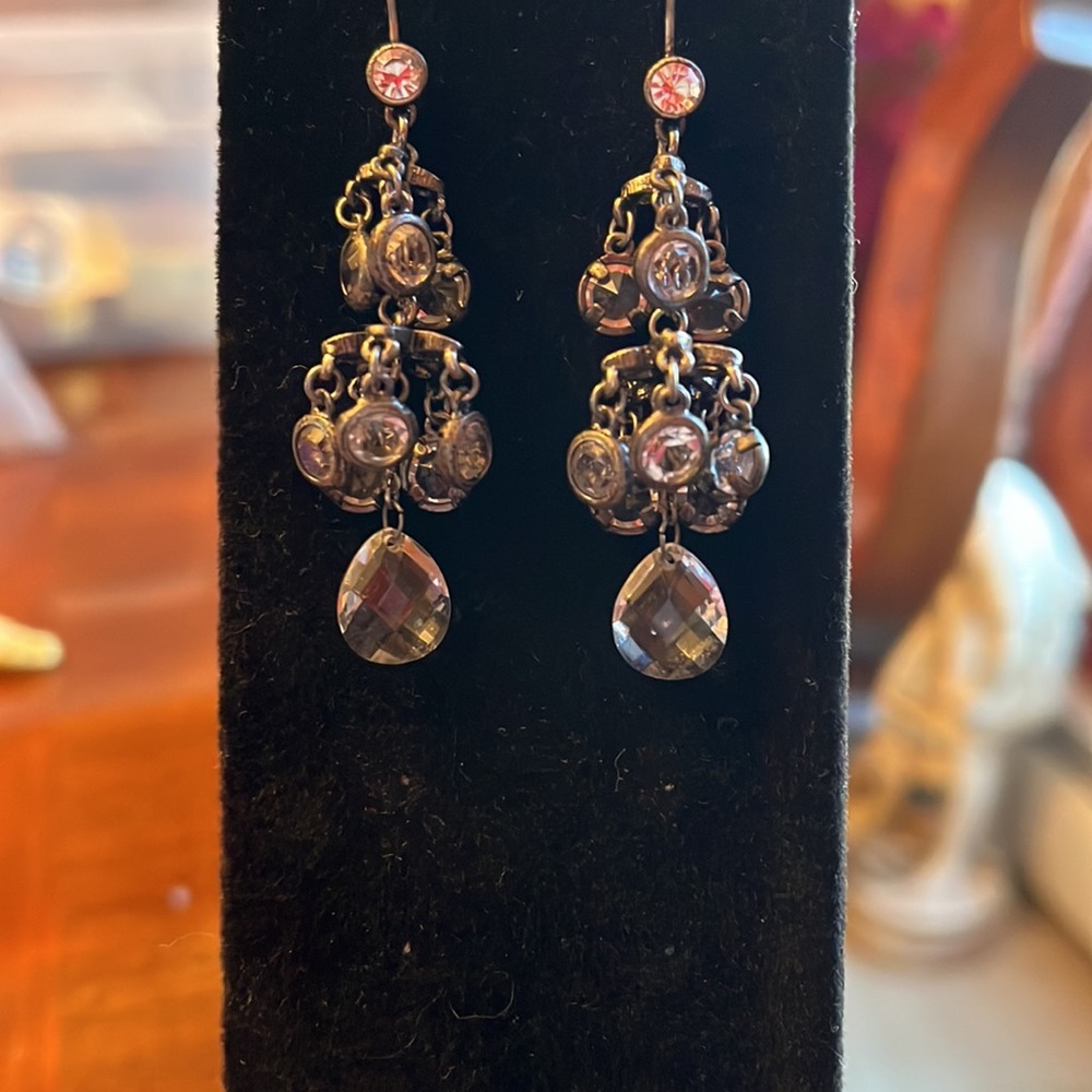 SILVER CHANDELIER  CRYSTAL EARRINGS